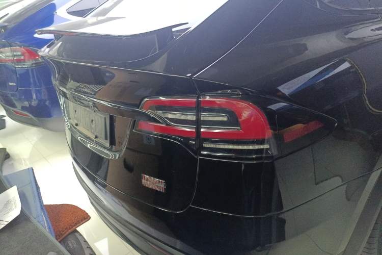 Used Tesla Model X 2023 Three-Motor All-Wheel-Drive Plaid Version
