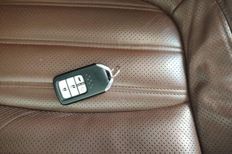 Used Honda UR-V 2017 370TURBO 2WD Prestige Edition China V
