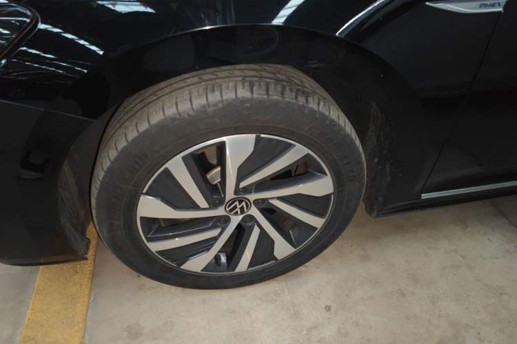 Used Volkswagen Passat New Energy 2022 430 PHEV Hybrid Elite Edition