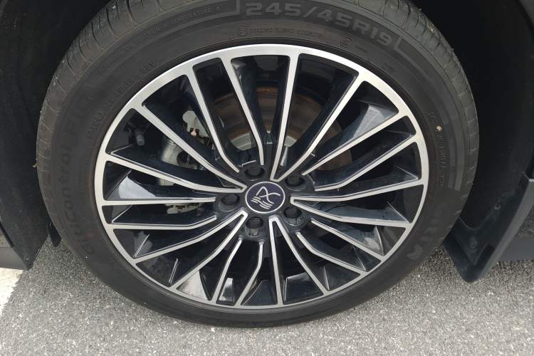 Used BYD Han 2024 EV Glory Edition 506KM Front-Wheel-Drive Premium Model
