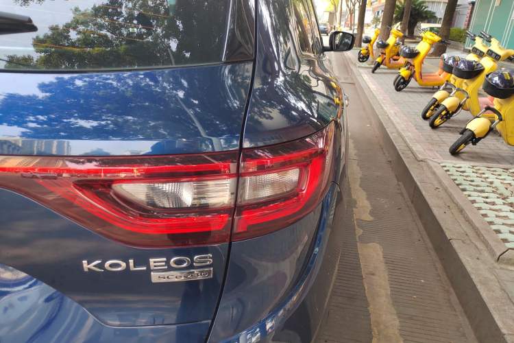 Used Renault Koleos 2017 2.5L Two-Wheel Drive Prestige Edition