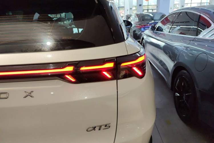 Used ARCFOX Alpha T5 2025 520 PRO