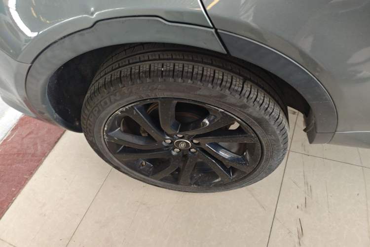 Used Land Rover Discovery Sport 2019 240 PS SE Dynamic Version China VI Standard