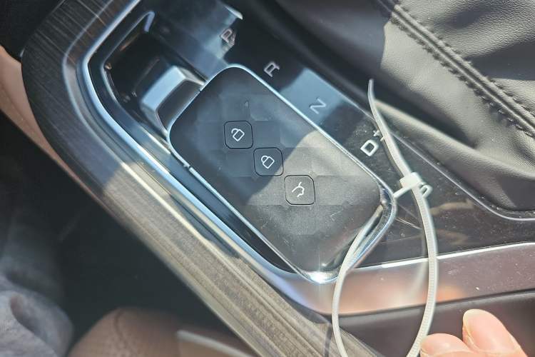 Used Wuling Jiachen 2022 1.5T CVT Deluxe Flagship Edition