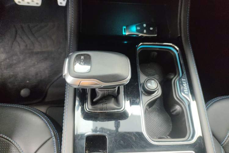 Used  BJ40 2024 2.0D Blade Hero Glory Edition