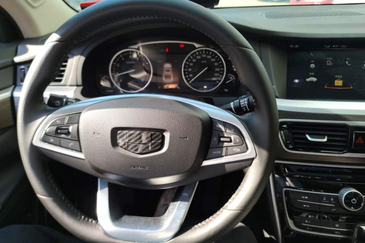 Used Geely Auto Emgrand GT 2017 1.8T Luxury Model
