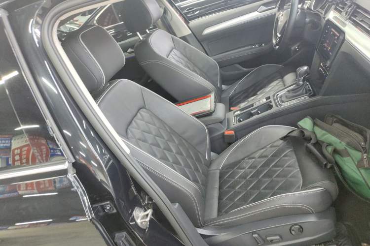 Used Volkswagen Magotan GTE Plug-in Hybrid 2020 GTE Luxury Model
