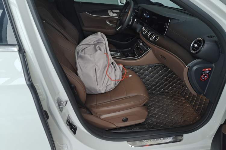 Used Mercedes-Benz E-Class 2022 E 300 L Sporty and Stylish Model
