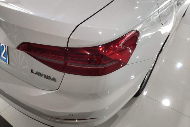 Used Volkswagen Lavida 2019 Lavida Start 1.5L Automatic Trendy Version China VI Standard