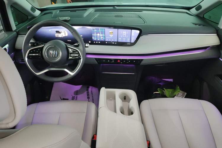 Used Buick GL8 2025 Lu Zun Deluxe Edition
