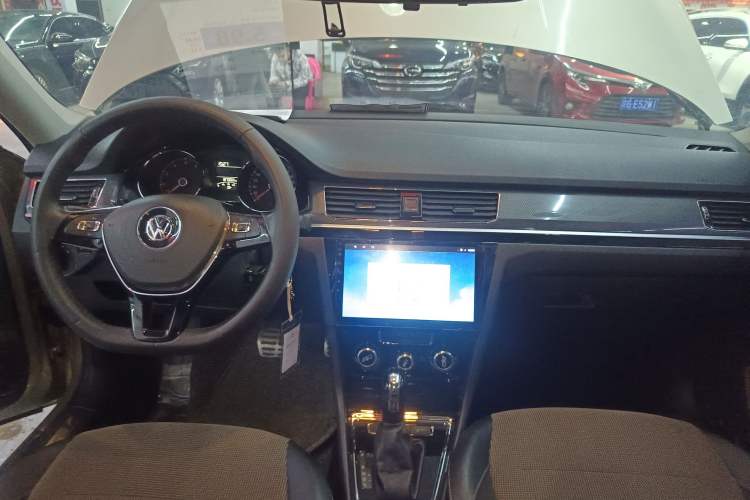 Used Volkswagen C-TREK 2018 1.5L Automatic Comfort Model
