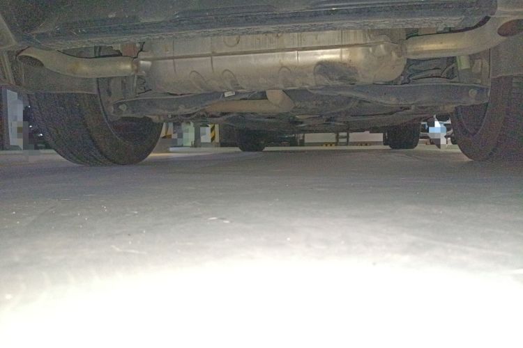 Used Volkswagen Tiguan L 2019 Revised 330TSI Automatic Two-Wheel Drive R-Line Flagship Edition China V Emission Standard
