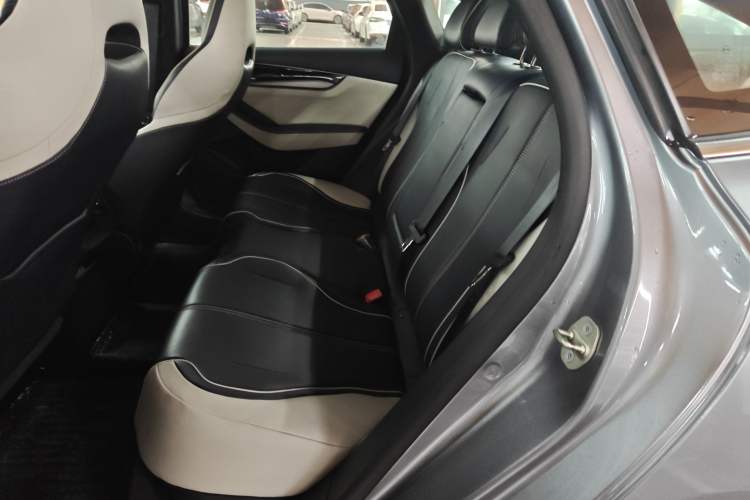 Used BYD Qin PLUS 2021 EV 500KM Luxury Model
