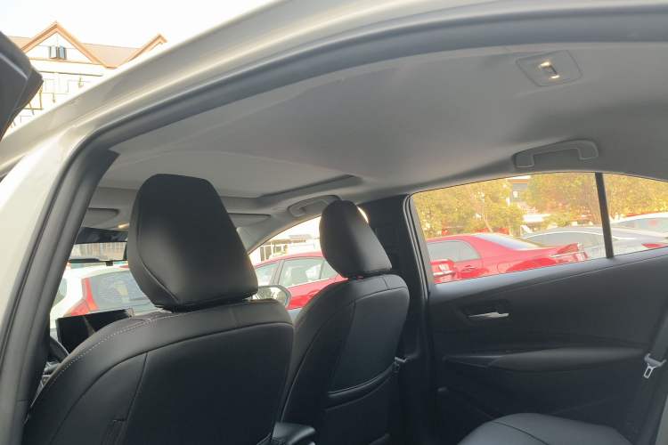 Used Toyota Corolla 2023 1.8L Smart Electric Hybrid Dual-Motor Elite Edition
