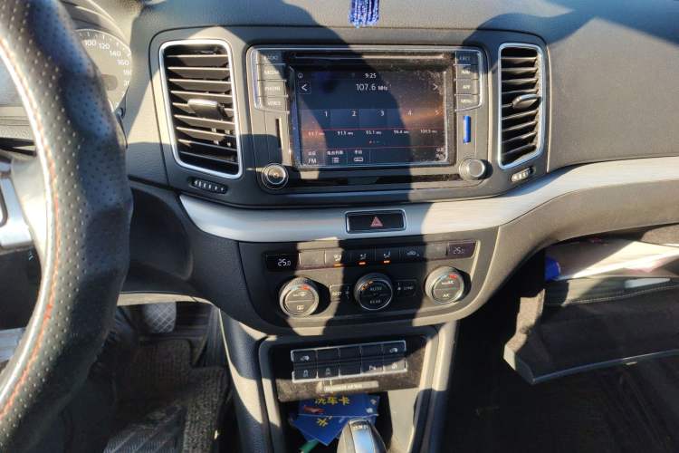 Used Volkswagen Sharan 2018 380TSI Comfort Edition 7-Seater
