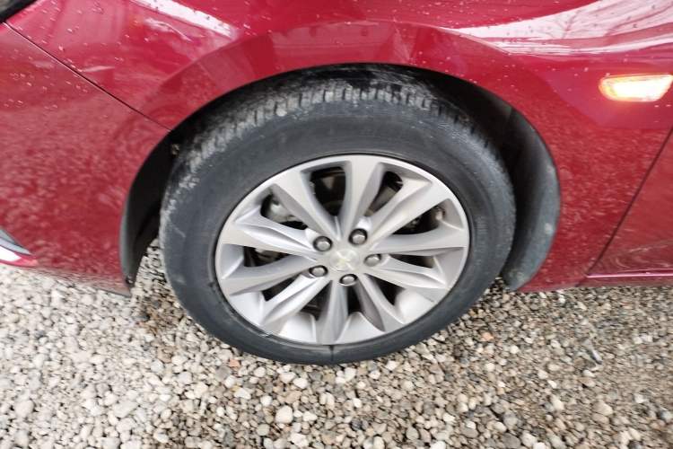 Used Chevrolet Monza 2020 320 Automatic Enjoyment Edition
