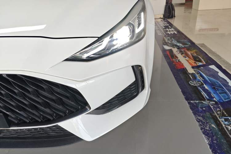 Used MG 5 2021 180 DVVT CVT Youth Luxury Edition
