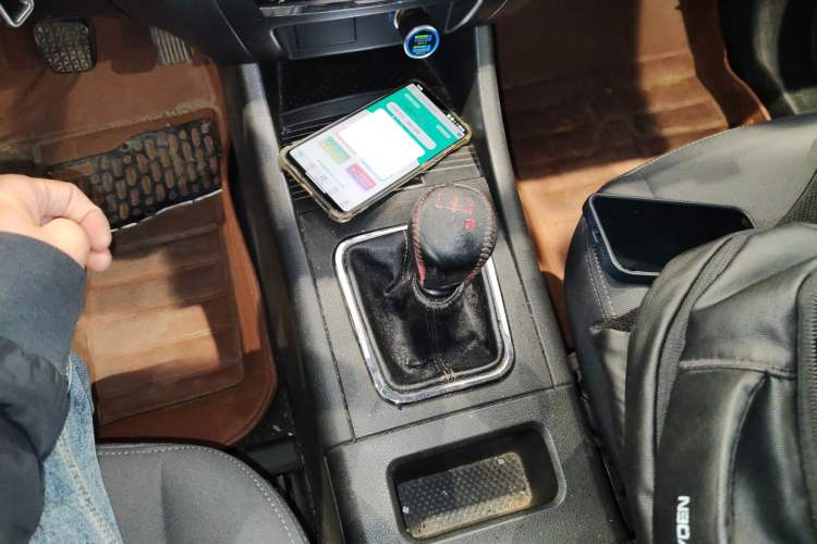 Used BAIC Senova X65 2015 2.0T manual Comfort trim level
