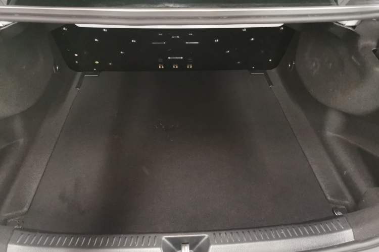 Used Mercedes-Benz A-Class 2022 Revised Version A 200 L Sport Sedan Fashionable Style