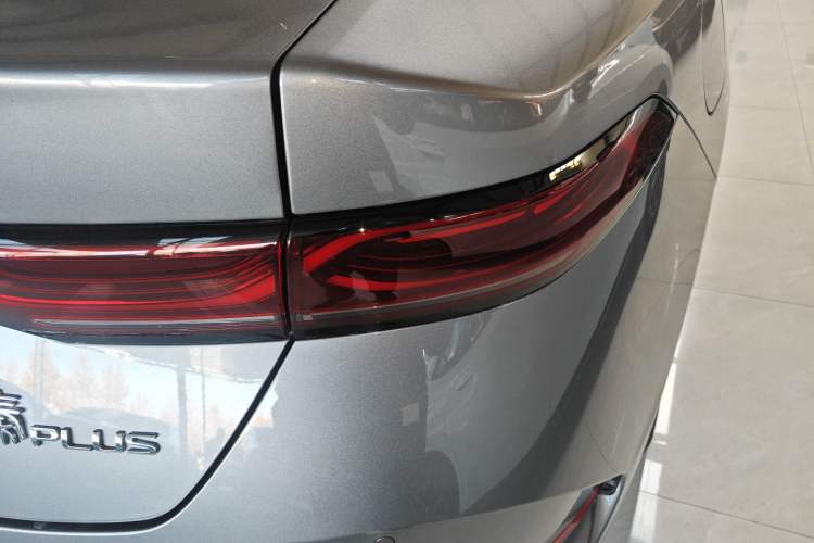 Used BYD Qin PLUS 2025 DM-i Smart Drive 55KM Leading Model