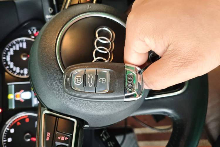 Used Audi Q5 2016 40 TFSI Comfort Model