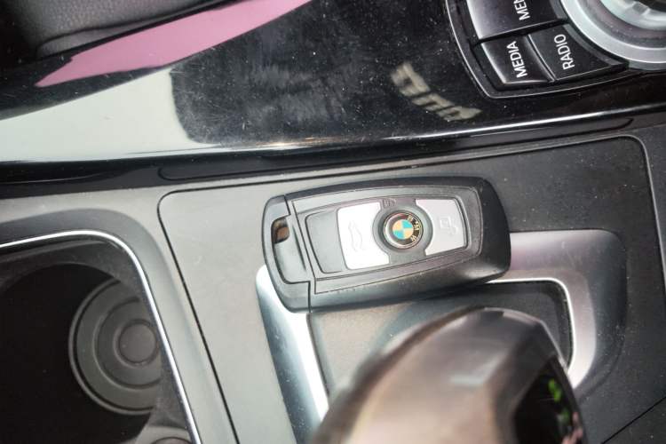 Used BMW 3 Series 2016 320Li Fashion Model
