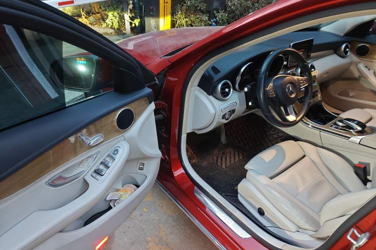 Used Mercedes-Benz C-Class 2015 C 180 L