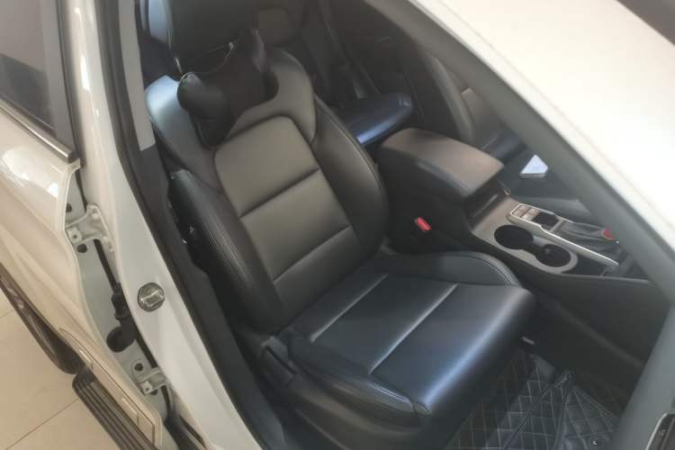 Used Hyundai Tucson 2015 1.6T Dual-Clutch Two-Wheel-Drive Leading Model