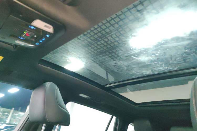 Used Toyota Crown Land Cruiser 2021 2.5L HEV Four-Wheel Drive Luxury Edition
