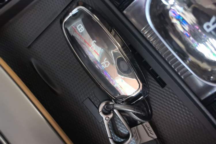 Used Denza D9 2024 DM-i 1050 Luxury Model