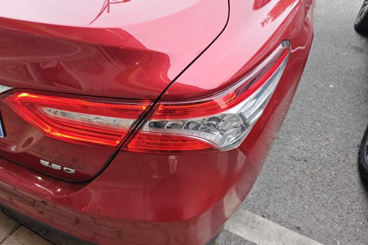 Used Toyota Camry 2018 2.5G Luxury Edition
