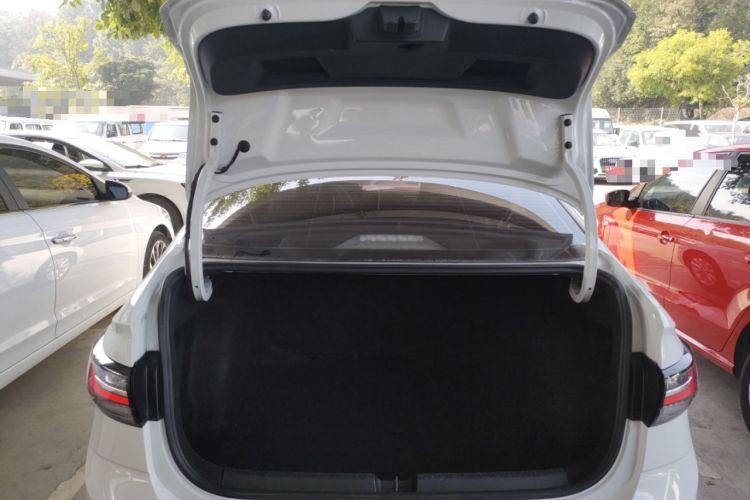 Used Volkswagen Lavida 2023 New Rui 1.5L Automatic New Yi Edition
