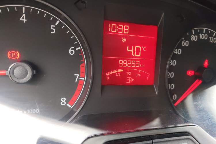 Used Volkswagen Santana 2013 1.4L Manual Comfort Edition
