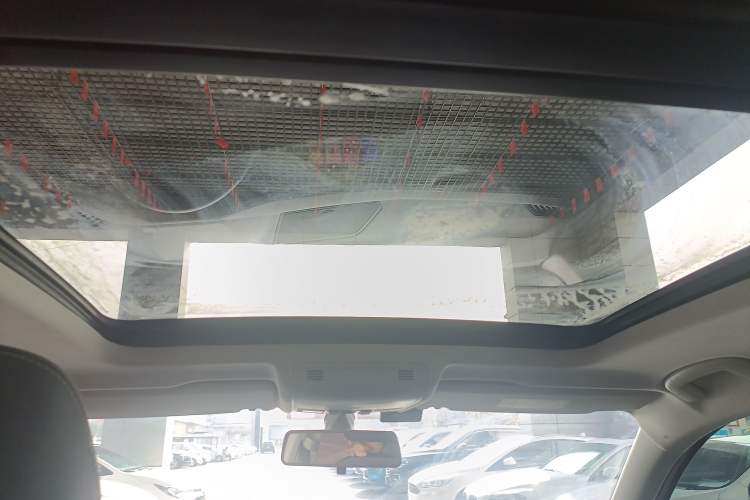 Used Volkswagen Tayron 2019 330TSI Two-Wheel-Drive Luxury Version China V Emission Standard
