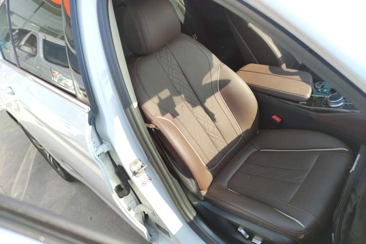 Used BMW 5 Series 2021 530Li Leading Luxury Package