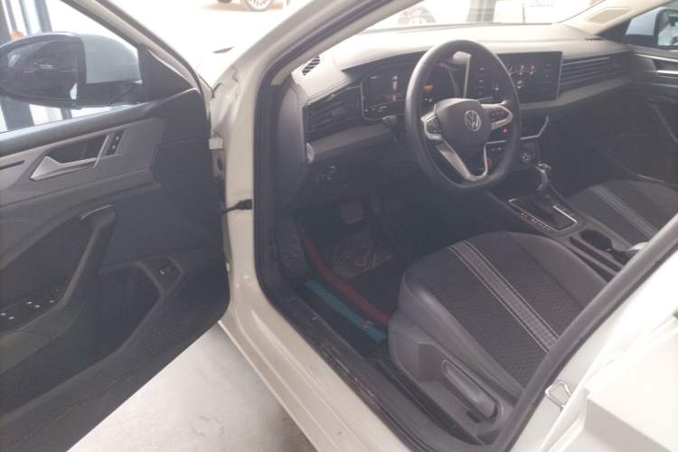 Used Volkswagen Sagitar 2023 200TSI DSG Flyover Edition