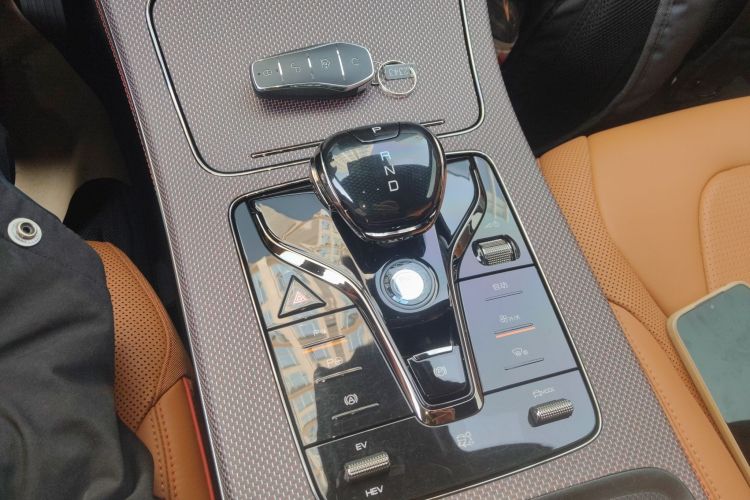 Used BYD Han 2022 DM-p 202km Four-Wheel Drive Flagship Model
