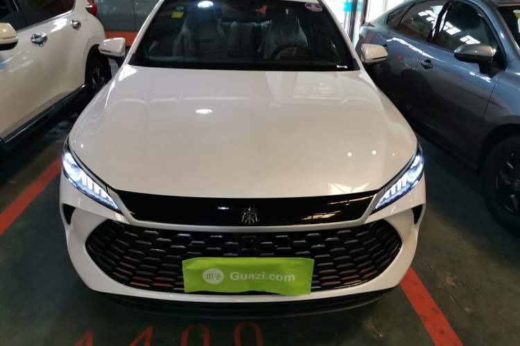 Used BYD Qin PLUS 2025 DM-i Smart Drive 55KM Leading Model
