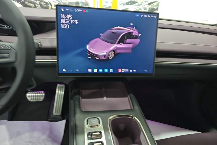 Used  SU7 2024 Four-Wheel Drive Ultra-Long Range Advanced Intelligent Driving Max Edition