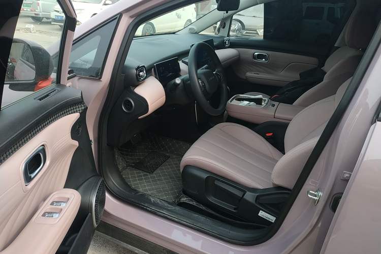 Used AION UT 2025 330 Starlight Edition