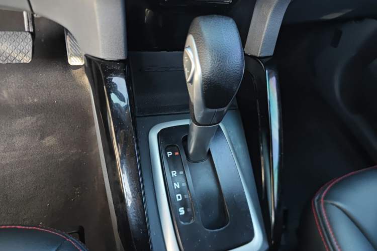 Used Ford EcoSport 2013 1.5L Automatic Fashion Model
