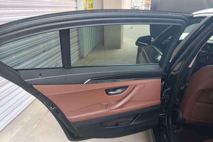 Used BMW 5 Series 2017 520Li Elegant Edition
