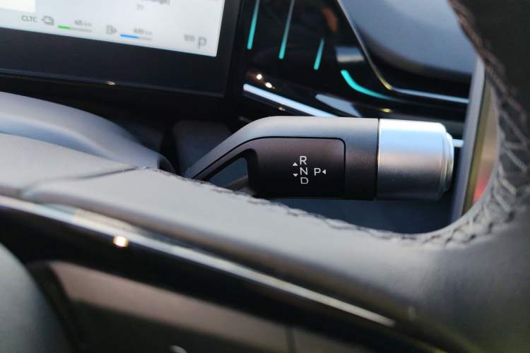 Used  L6 2024 125km Creative Edition