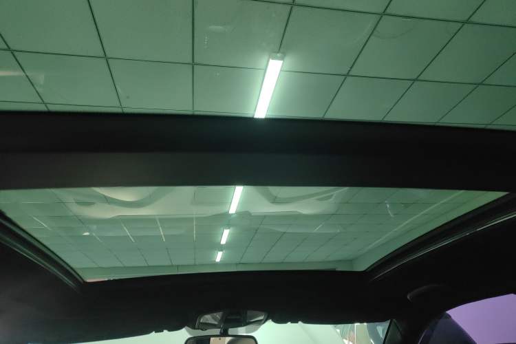 Used Hyundai Santa Fe 2017 2.0T Automatic Two-Wheel Drive Smart Version 7 Seats