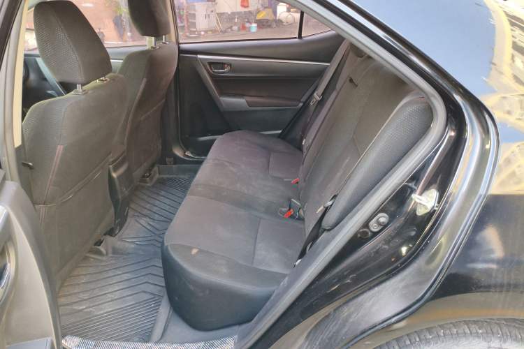 Used Toyota Levin 2017 Revised Version 185T CVT New Sharp Edition China V Standard
