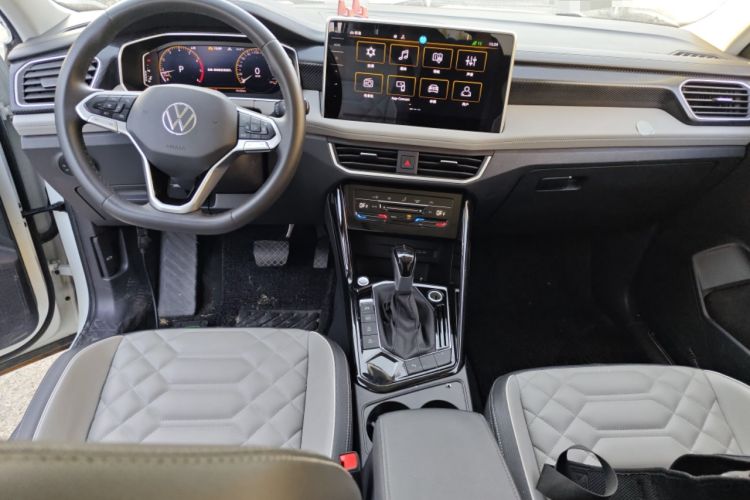 Used Volkswagen Tayron 2023 300TSI Two-Wheel-Drive Luxury Plus Advanced Edition