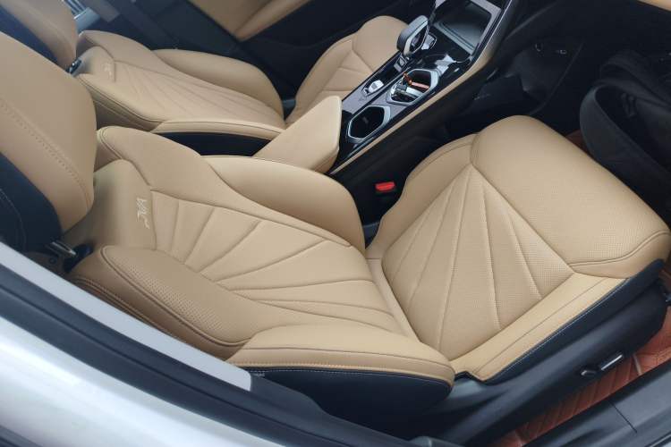 Used Geely Auto FX11 2023 1.5TD DCT Prestige Edition