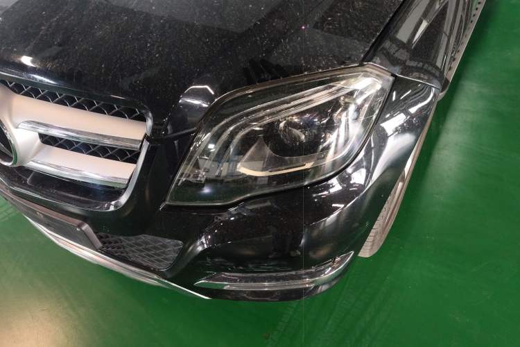 Used Mercedes-Benz GLK-Class 2013 GLK 300 4MATIC Dynamic Sunroof Model