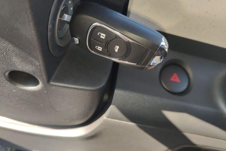 Used Wuling Hongguang MINIEV 2024 3rd Generation 120 km
