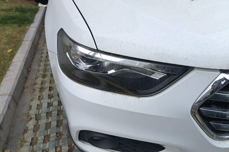 Used Haval H6 2021 Sport Edition 1.5T Automatic Elite Smart Connectivity Model with Hexagonal Grille
